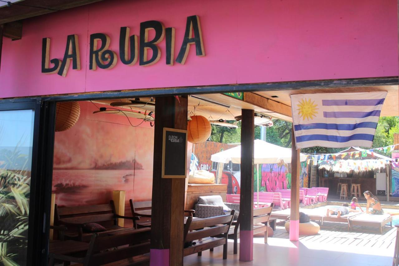 La Rubia Hostel ลาเปเดรรา ภายนอก รูปภาพ