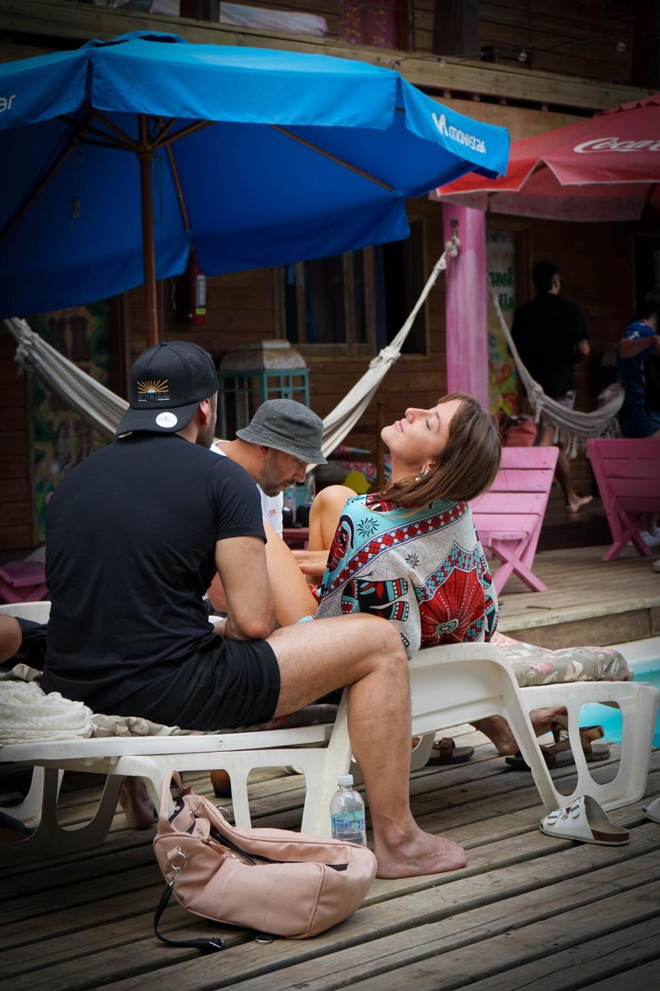 La Rubia Hostel ลาเปเดรรา ภายนอก รูปภาพ