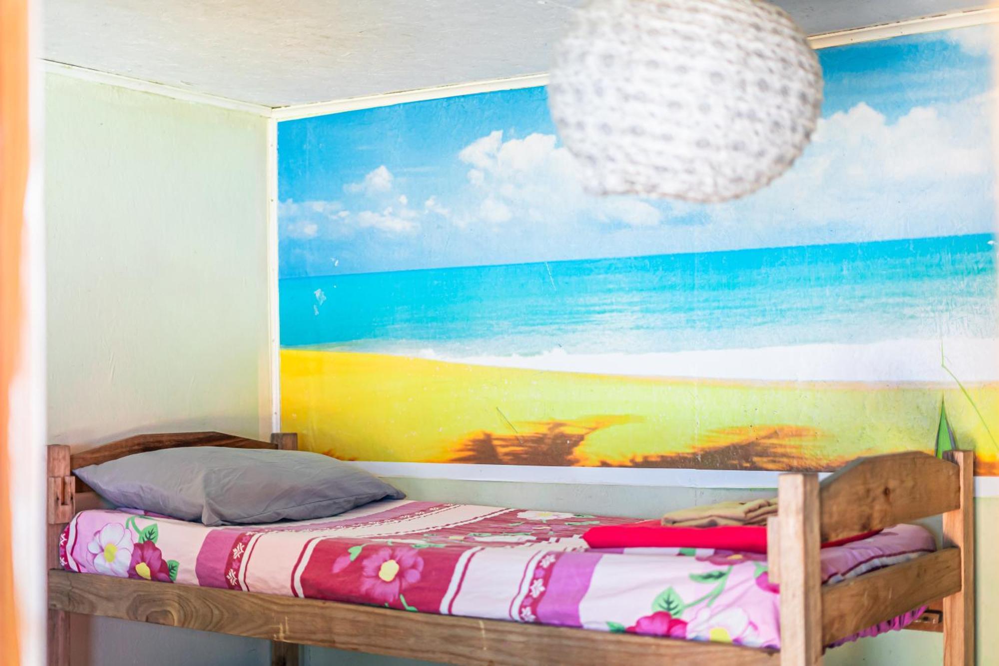 La Rubia Hostel ลาเปเดรรา ห้อง รูปภาพ