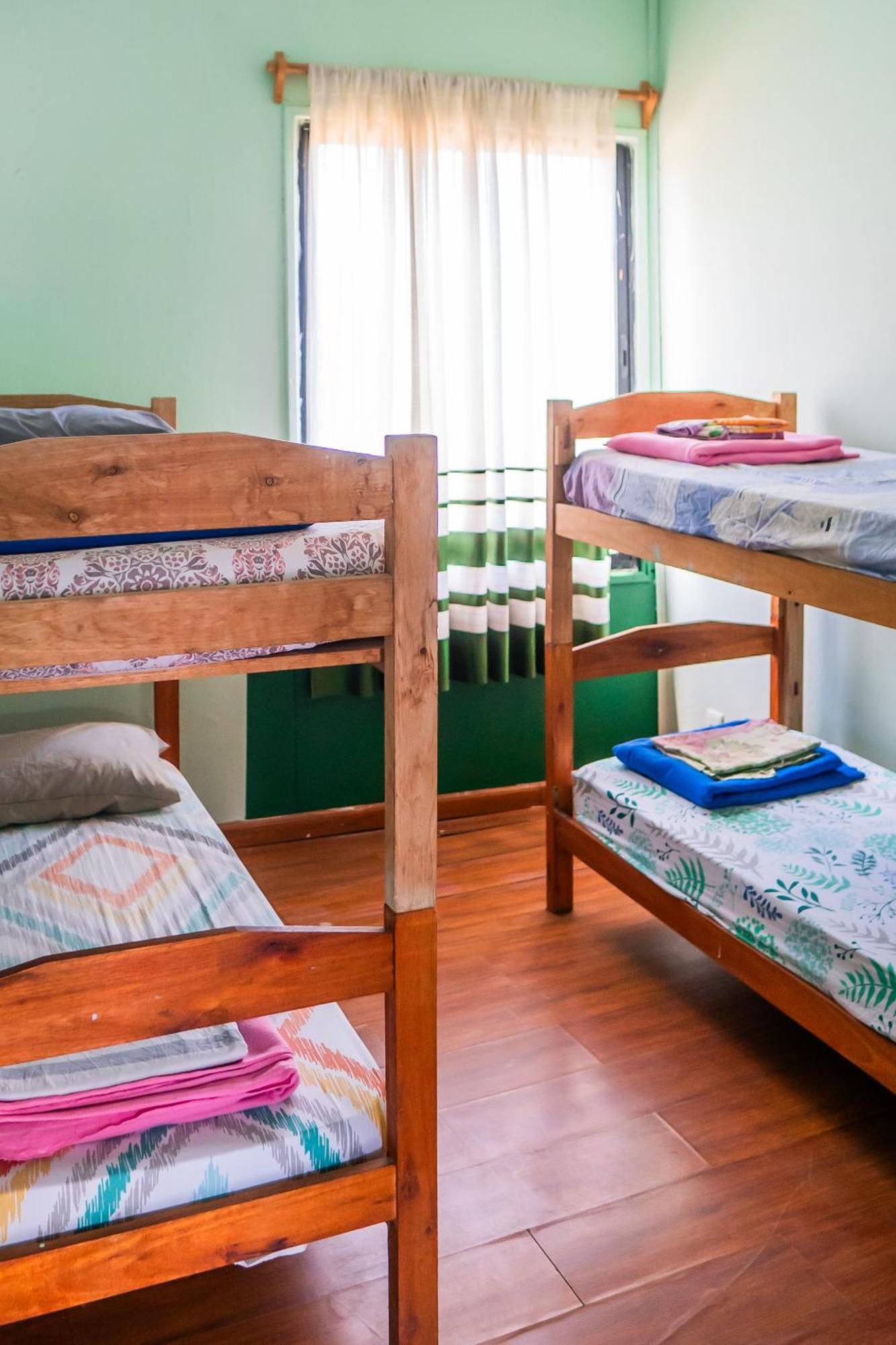 La Rubia Hostel ลาเปเดรรา ห้อง รูปภาพ